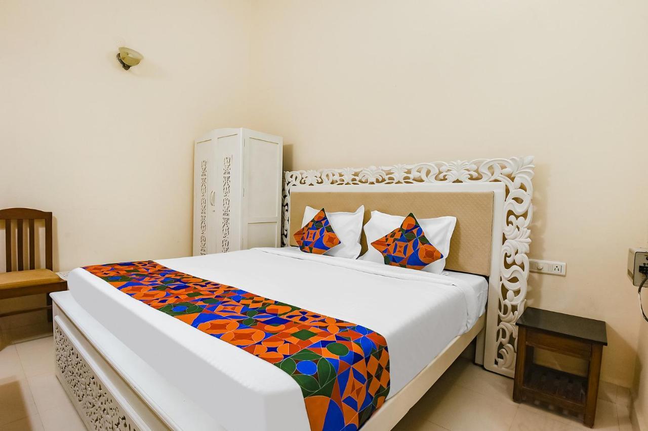 Fabhotel Prime Tanjo Highland With Pool - 500M From Calangute Beach Candolim Bagian luar foto